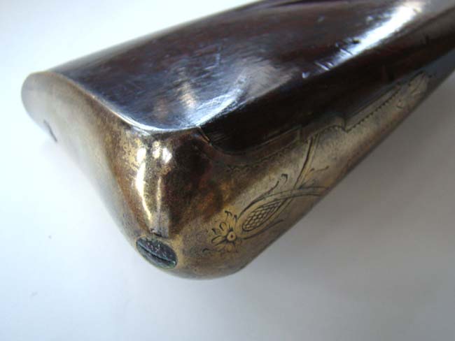 A RARE Revolutionary War period brass barreled blunderbuss by John Steele of London circa 1770 - 1780 inscribed "HAPPY IS HE WHO ESCAPETH ME" — image 6